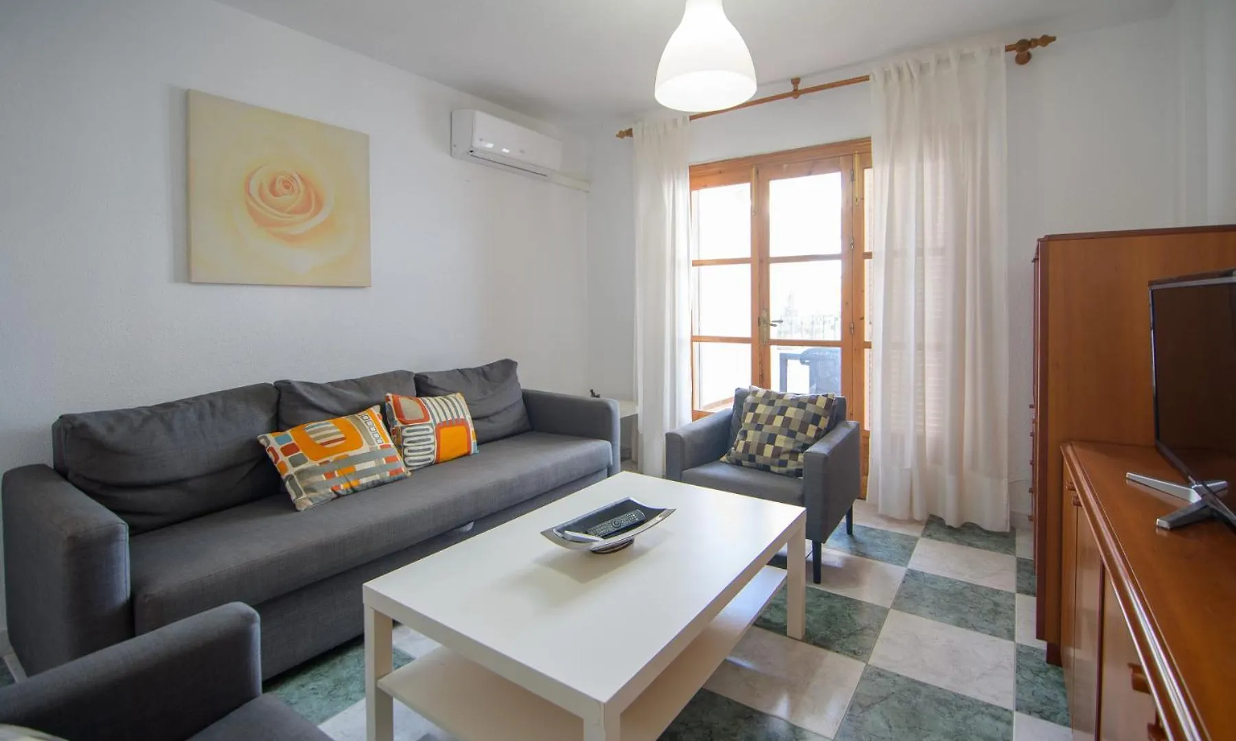 Mediterranea 6 Tus Momentos Junto Al Mar Las Conchas Вера 0*,  Испания